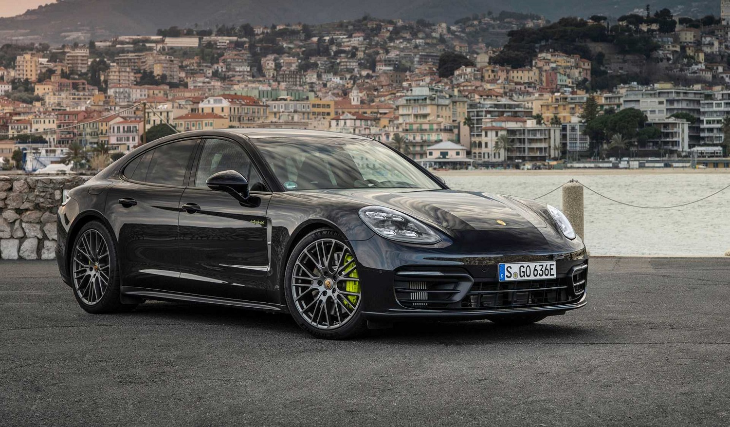 Free Website Template by FreeHTML5.co